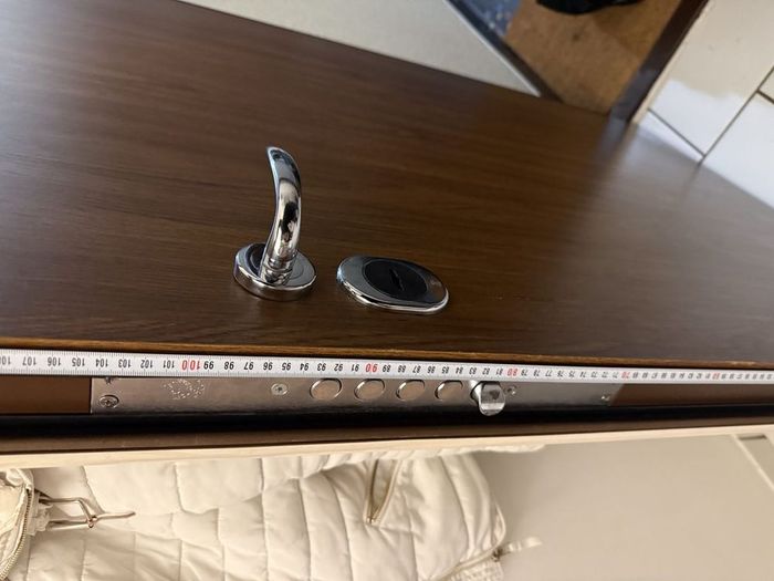 Serrure multipoints sur porte bois — BMS Service, serrurier en Gironde